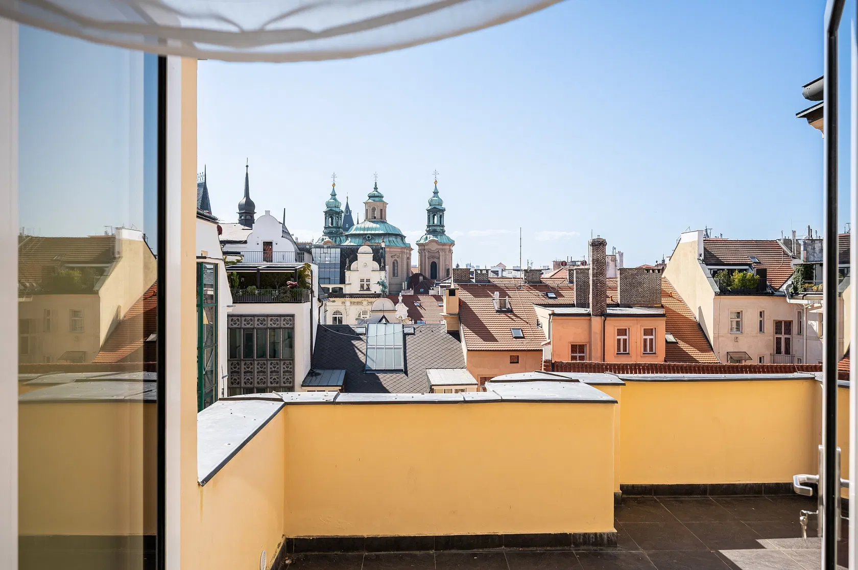 Exekuce nemovitostí: Zastavíme dražbu a vyplatíme dluhy | REKA