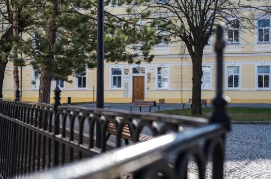 Půjčka pro firmy se záznamem v registru 2026 | Financování REKA